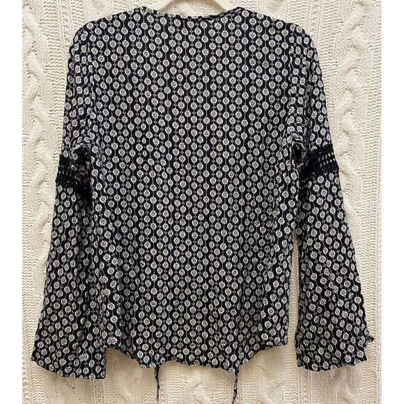 Elodie Anthropologie Women's Black Floral Boho Peasant Top Lace Slv Sz S - Picture 5 of 7